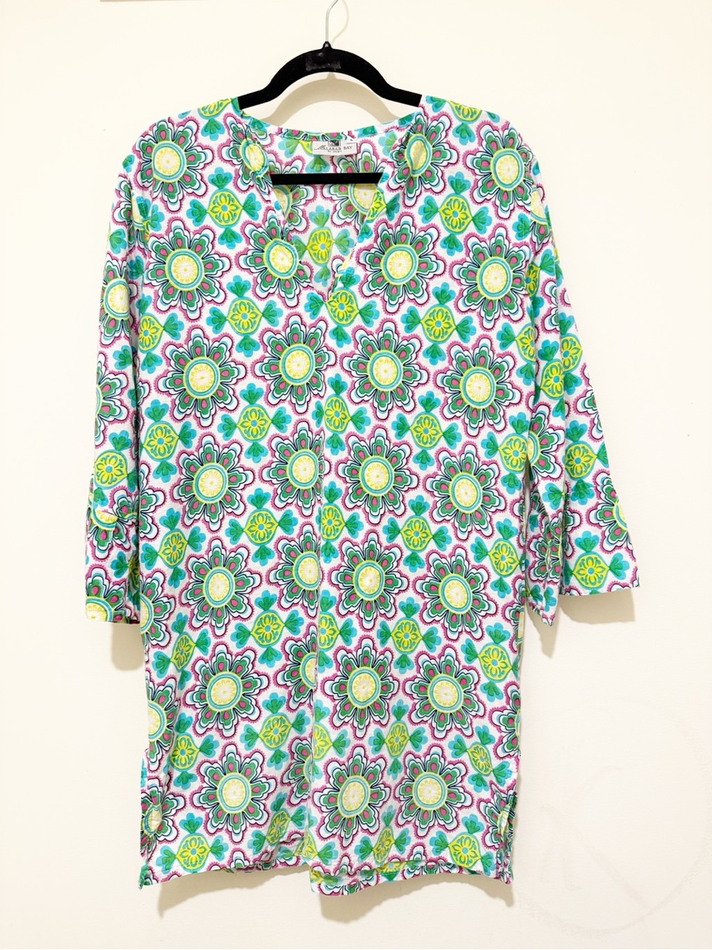 Malabar Bay Women's Floral V-Neck Tunic in Green and Pink